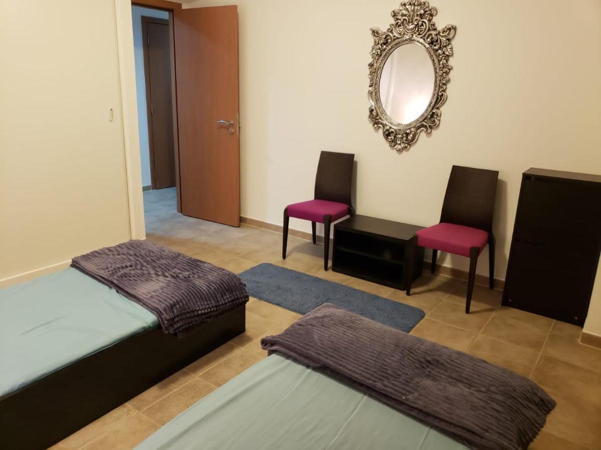 Travelers Backpackers Dubai Exterior foto