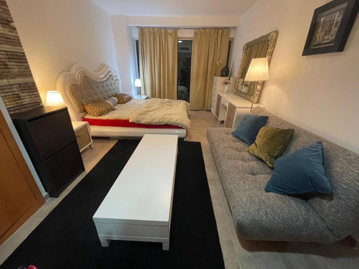 Travelers Backpackers Dubai Exterior foto
